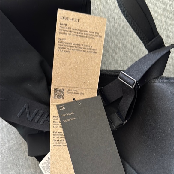 Nike Black Sports Bra Moisture-Wicking Racerback - Picture 4 of 4